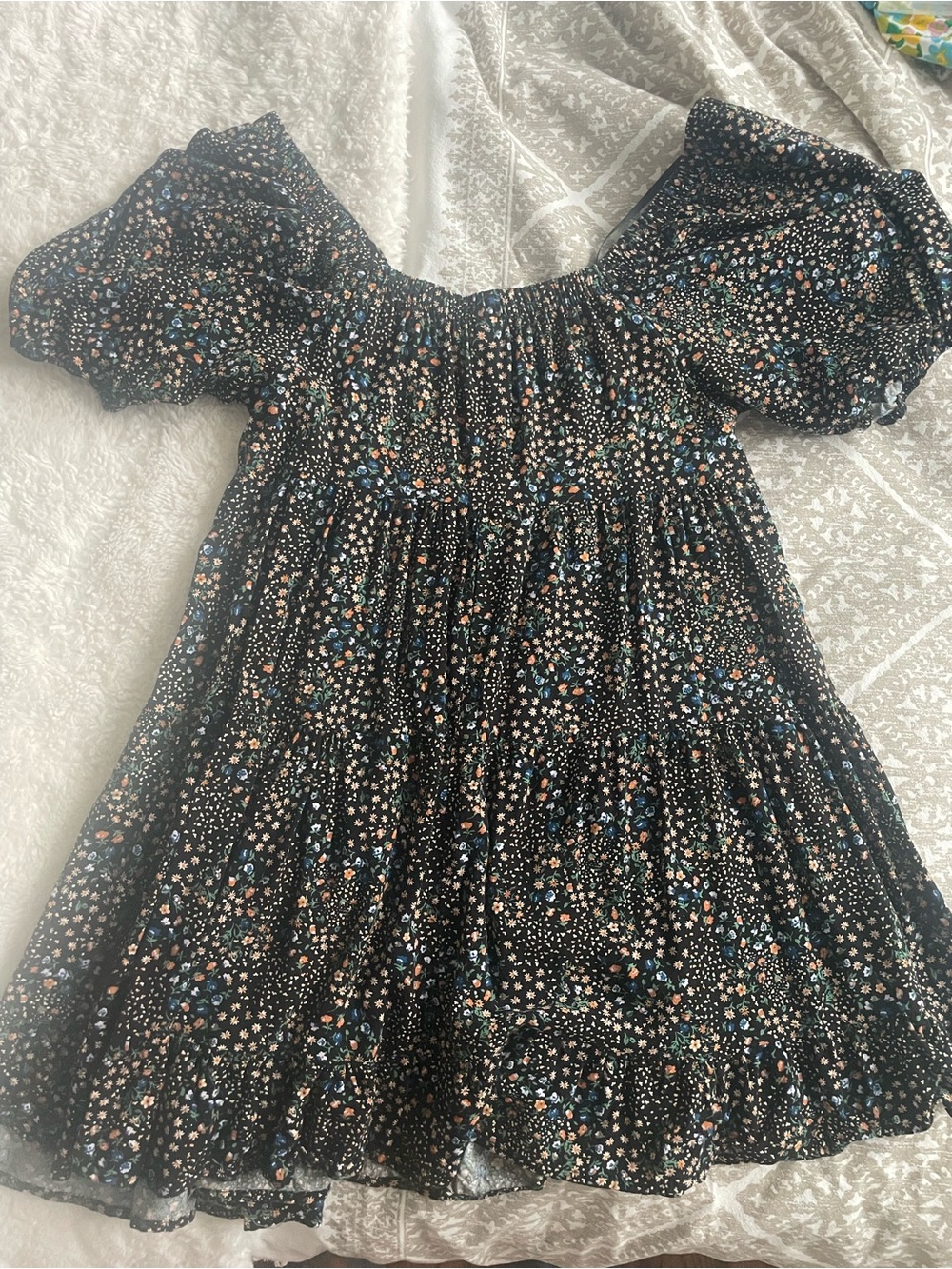 Wild Fable Black & Floral Smock Dress Size Medium
